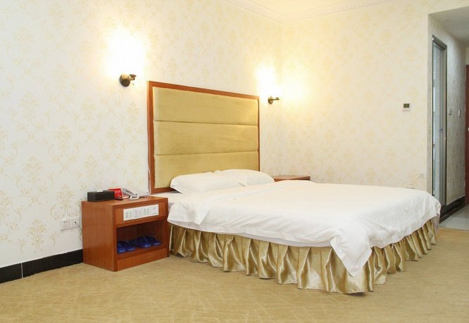 Imagen de la habitación del Hotel Huaye. Foto 10