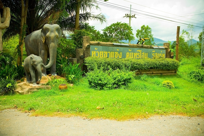 Imagen de los interiores del Hotel Huaykhakhaeng Country Home Resort. Foto 17