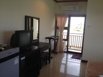 Imagen de los exteriores del Hotel Huaymuang Apartment. Foto 11