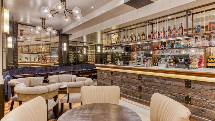 Imagen del bar/restaurante del Hotel Hub By Premier Inn London Farringdon - Old Bailey. Foto 3