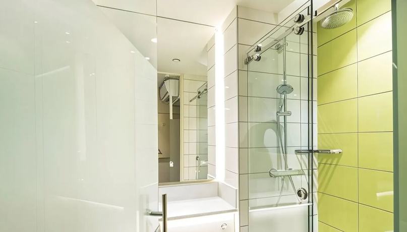 Imagen de la habitación del Hotel Hub By Premier Inn London Westminster - St James' Park. Foto 9