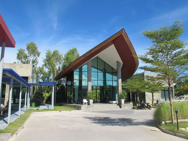 Imagen de los exteriores del Hotel Hub De Leaf Rayong. Foto 13
