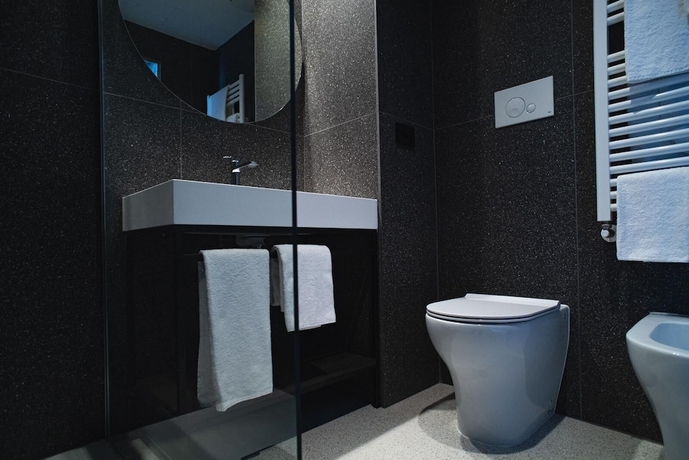 Imagen de la habitación del Hotel Hub, Gubbio. Foto 16