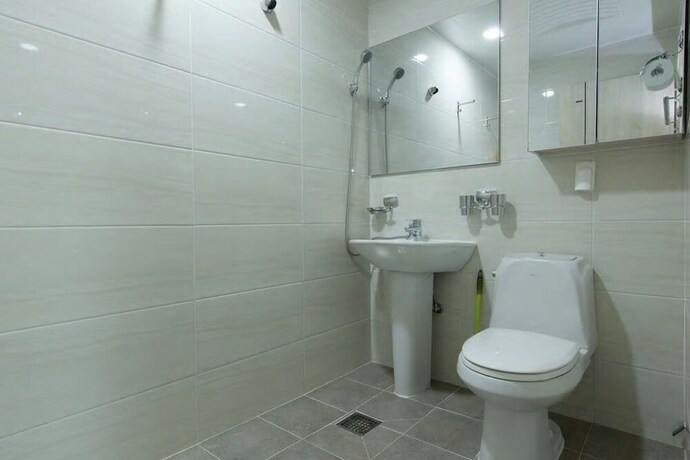 Imagen de la habitación del Hotel Hub Guest House. Foto 27