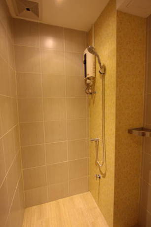 Imagen de la habitación del Hotel Hub Hua Hin 57. Foto 12