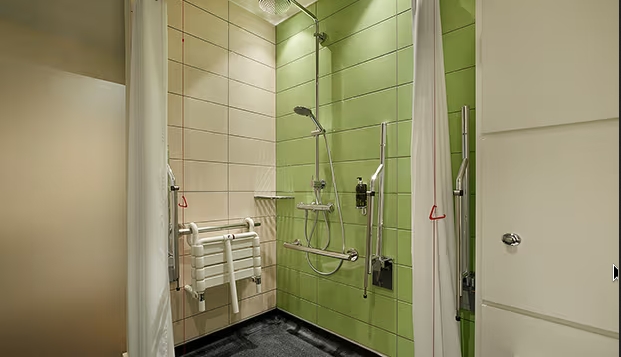 Imagen de la habitación del Hotel Hub by Premier Inn Edinburgh (Royal Mile). Foto 3