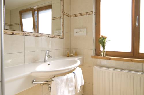 Imagen de la habitación del Hotel Huber Tramserhof. Foto 10
