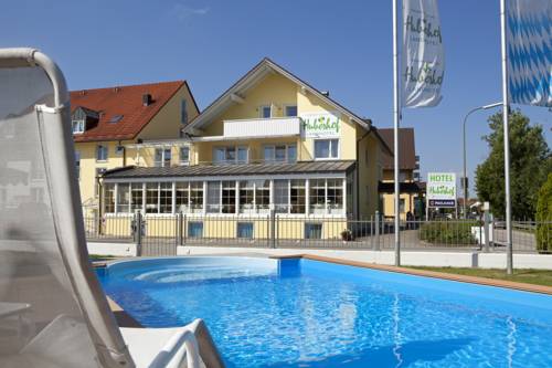 Imagen de la habitación del Hotel Huberhof, Allershausen. Foto 7