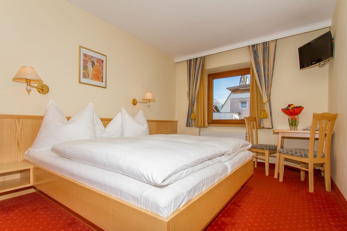 Imagen de la habitación del Hotel Huberhof, Rum . Foto 4