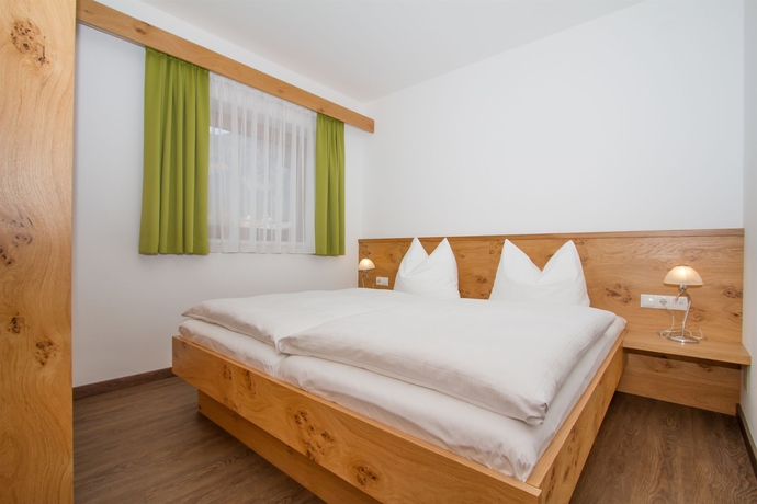 Imagen de la habitación del Hotel Huberhof, Rum . Foto 6