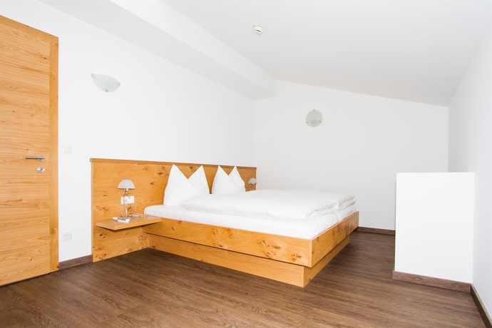 Imagen de la habitación del Hotel Huberhof, Rum . Foto 7