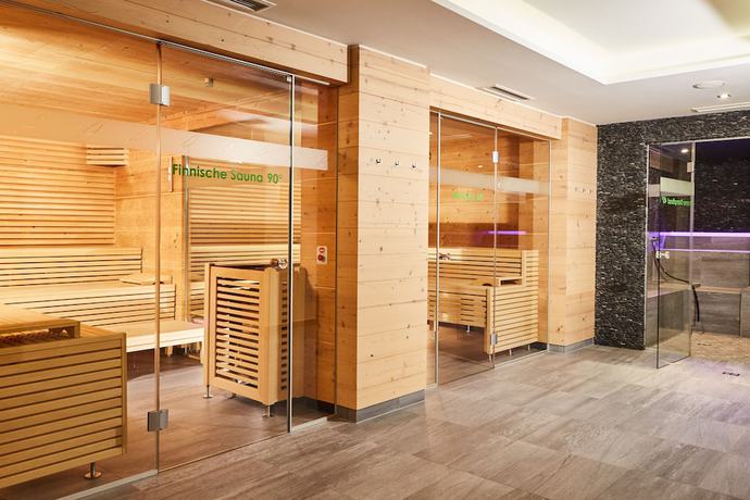 Imagen de la piscina del Hotel Hubers Boutiquehotel. Foto 17