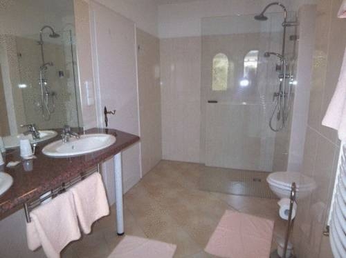 Imagen general del Hotel Hubertus, Hannover. Foto 6