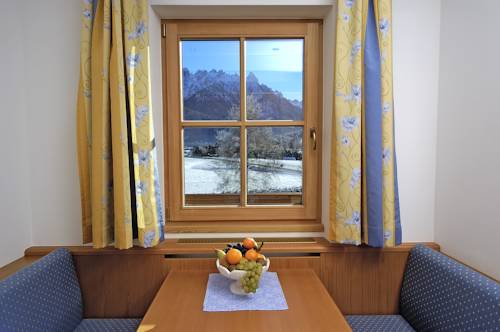 Imagen de la habitación del Hotel Hubertushof, Dobbiaco. Foto 6