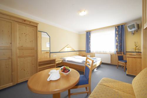 Imagen de la habitación del Hotel Hubertushof, Hüttau. Foto 11