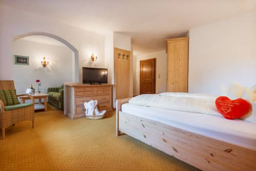 Imagen de la habitación del Hotel Hubertushof - Ihr Mit Herz. Foto 15