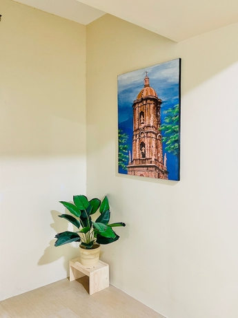 Imagen de la habitación del Hotel Hubomoto Avida Suites. Foto 9