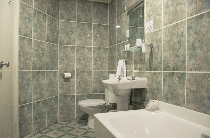 Imagen de la habitación del Hotel Huddersfield Central Lodge. Foto 4