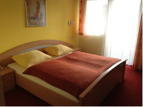 Imagen de la habitación del Hotel Hudelist. Foto 3