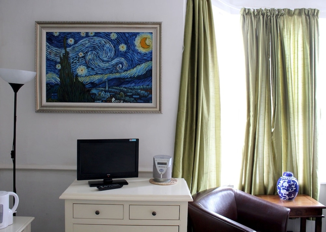 Imagen de la habitación del Hotel Hudsons. Foto 10