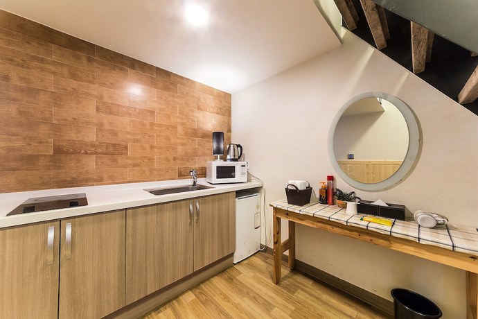 Imagen de la habitación del Hotel Hue Loft. Foto 3