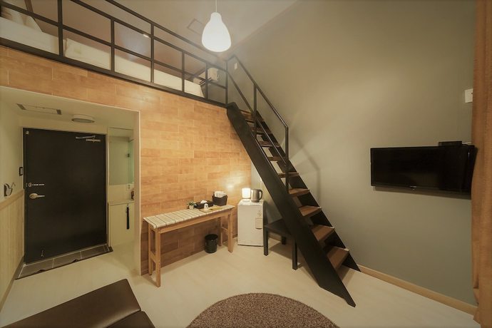 Imagen de la habitación del Hotel Hue Loft. Foto 6