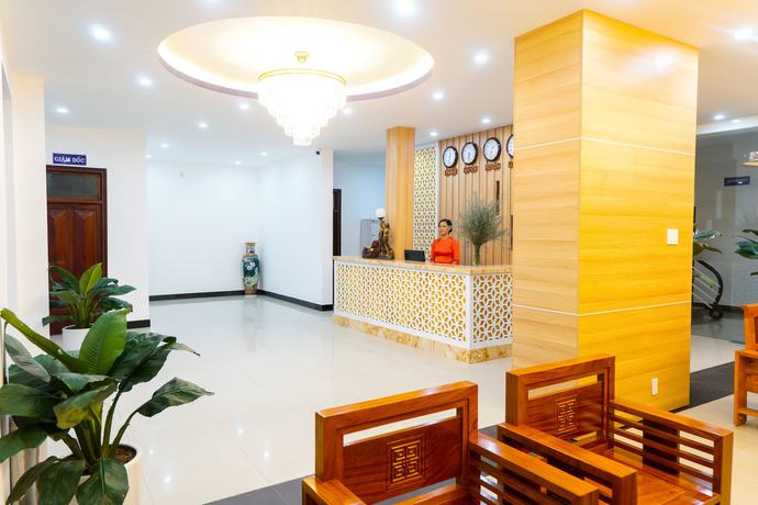 Imagen de los interiores del Hotel Hue Royal. Foto 19