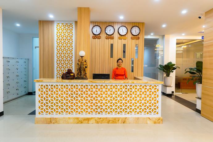 Imagen de los interiores del Hotel Hue Royal. Foto 20