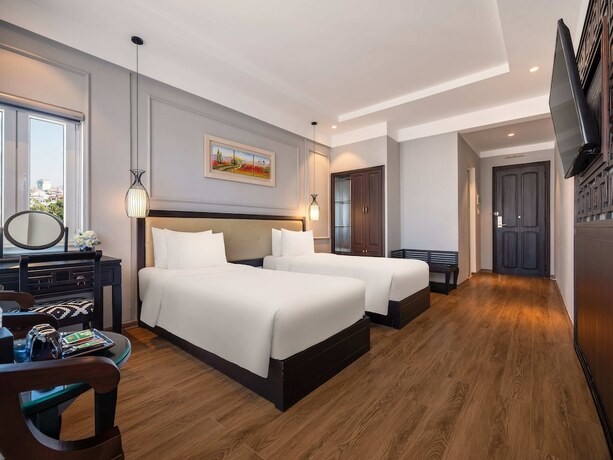 Imagen de la habitación del Hotel Hue Serene Palace. Foto 12