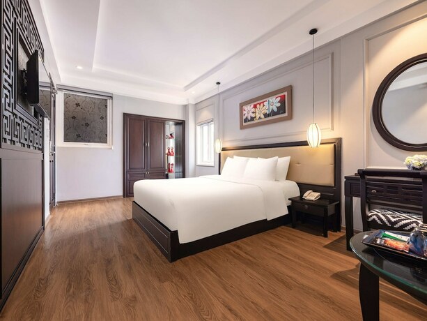 Imagen de la habitación del Hotel Hue Serene Palace. Foto 13