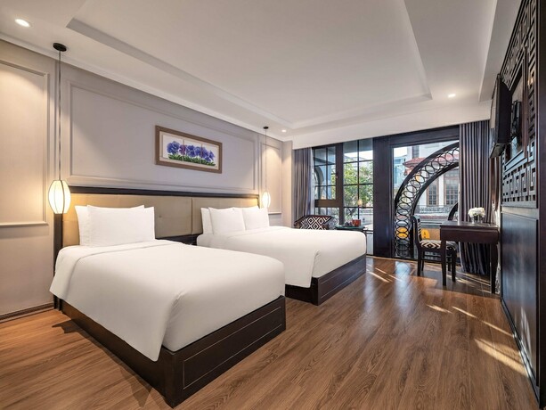 Imagen de la habitación del Hotel Hue Serene Palace. Foto 28