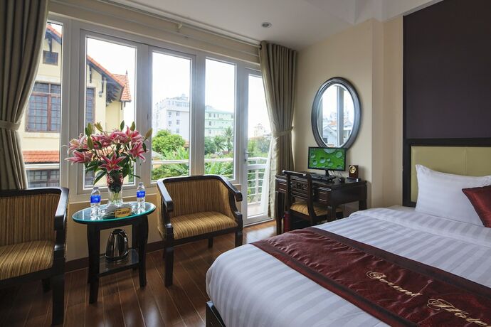 Imagen de la habitación del Hotel Hue Serene Palace. Foto 37