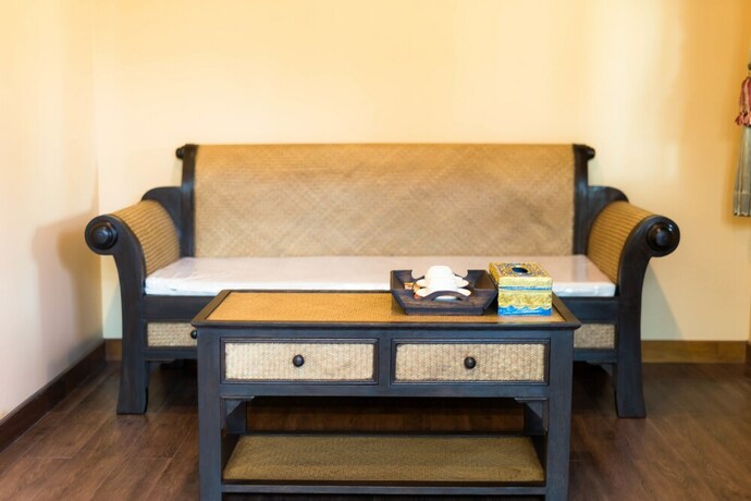 Imagen de la habitación del Hotel Hueankhamhom Resort. Foto 17