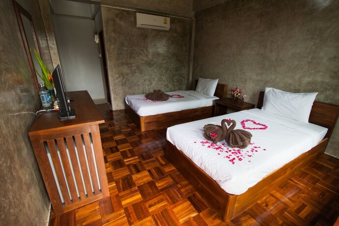 Imagen general del Hotel Huen Aumpron Resort. Foto 9