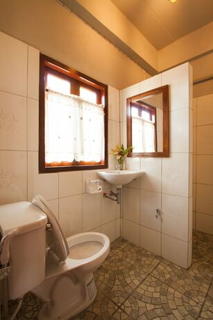 Imagen general del Hotel Huen Aumpron Resort. Foto 14