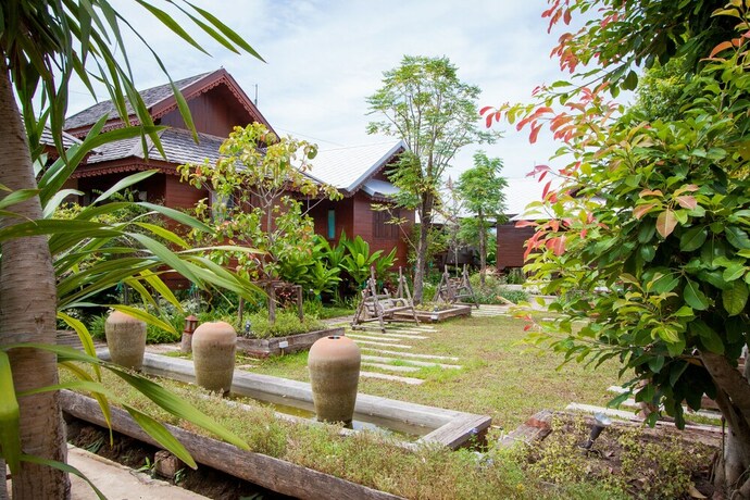 Imagen de los interiores del Hotel Huen Aumpron Resort. Foto 31