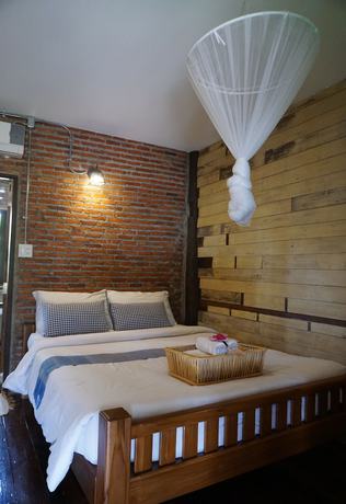 Imagen de la habitación del Hotel Huen Chang Puek. Foto 11