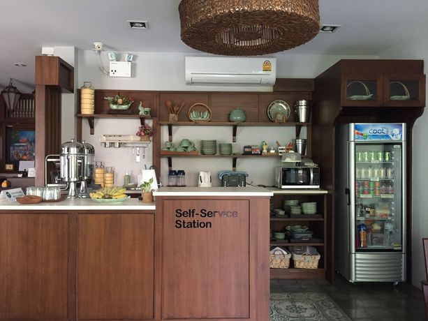 Imagen del bar/restaurante del Hotel Huen Hug Chiang Mai. Foto 5