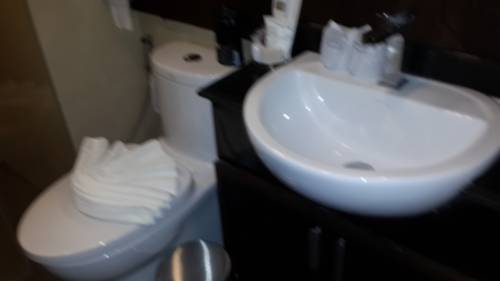 Imagen de la habitación del Hotel Huern Nana Jomsawan. Foto 7