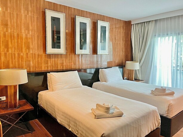 Imagen de la habitación del Hotel Huern Nana Jomsawan. Foto 18