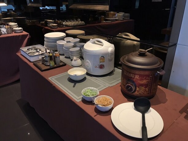 Imagen general del Hotel Huern Nana Jomsawan. Foto 5