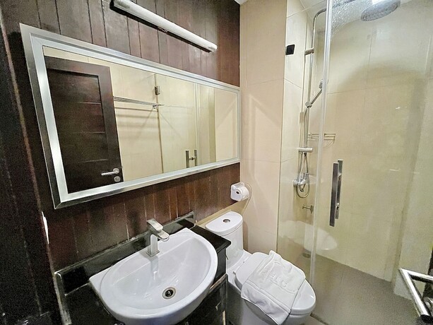 Imagen general del Hotel Huern Nana Jomsawan. Foto 9