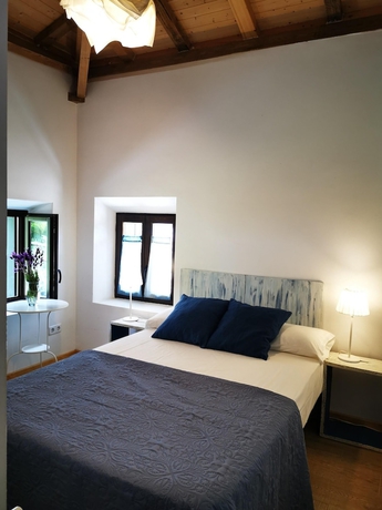 Imagen de la habitación del Hotel Huerto San Antonio. Foto 2