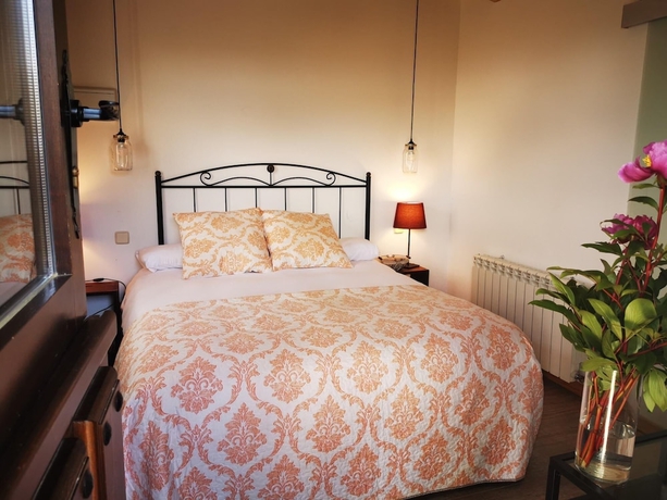 Imagen de la habitación del Hotel Huerto San Antonio. Foto 6