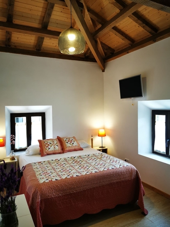 Imagen de la habitación del Hotel Huerto San Antonio. Foto 11