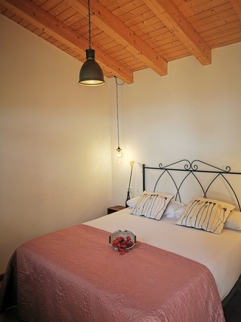 Imagen de la habitación del Hotel Huerto San Antonio. Foto 15