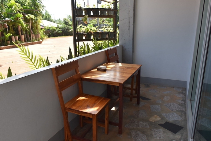 Imagen de la habitación del Hotel Hug Sakonnakhon. Foto 16