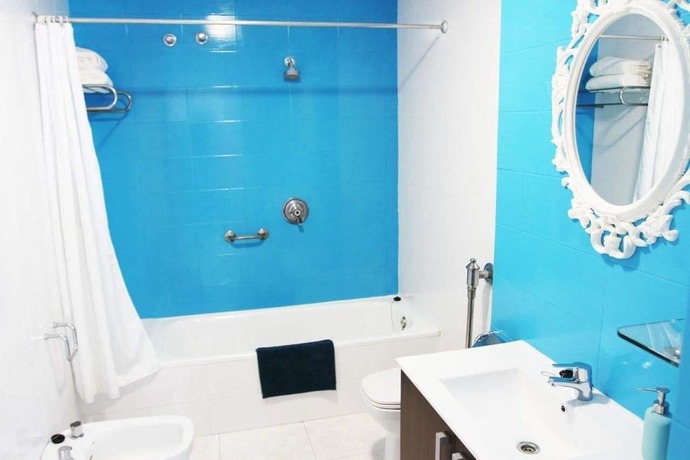 Imagen de la habitación del Hotel Hugo Beach. Foto 4