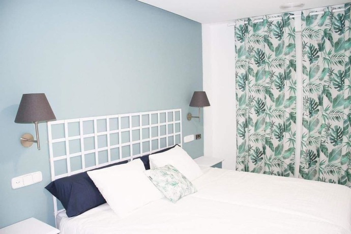 Imagen de la habitación del Hotel Hugo Beach. Foto 6