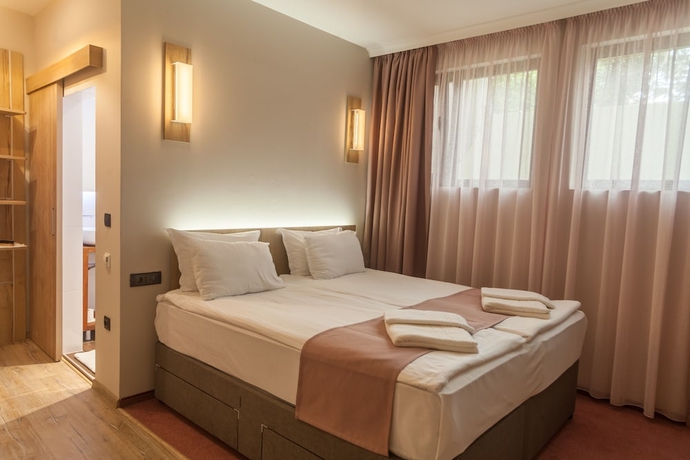 Imagen de la habitación del Hotel Hugo, Varna Ciudad. Foto 12